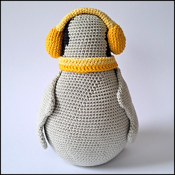 Product afbeelding Paulie achterkant 2 Paulie de pinguïn patroon