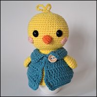 Product afbeelding eierwarmer kuiken voorkant Kuiken eierwarmer en amigurumi patroon