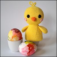 Product afbeelding eierwarmer kuiken zonder jas Kuiken eierwarmer en amigurumi patroon