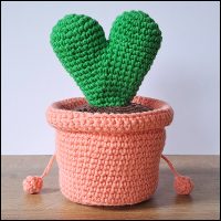 Product afbeelding Plantenpotje hart roze achterkant Hart plantenpotje patroon