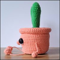 Product afbeelding Plantenpotje hart roze zijkant Hart plantenpotje patroon